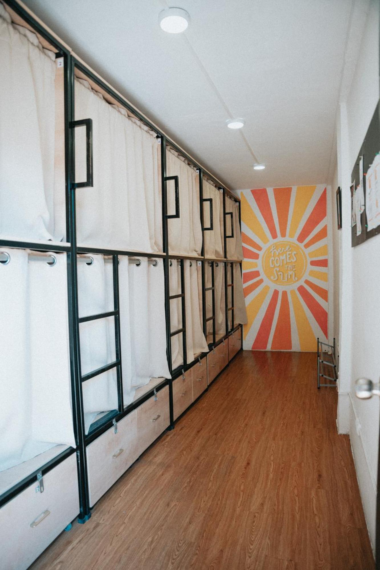 Albergue Tequila Sunrise