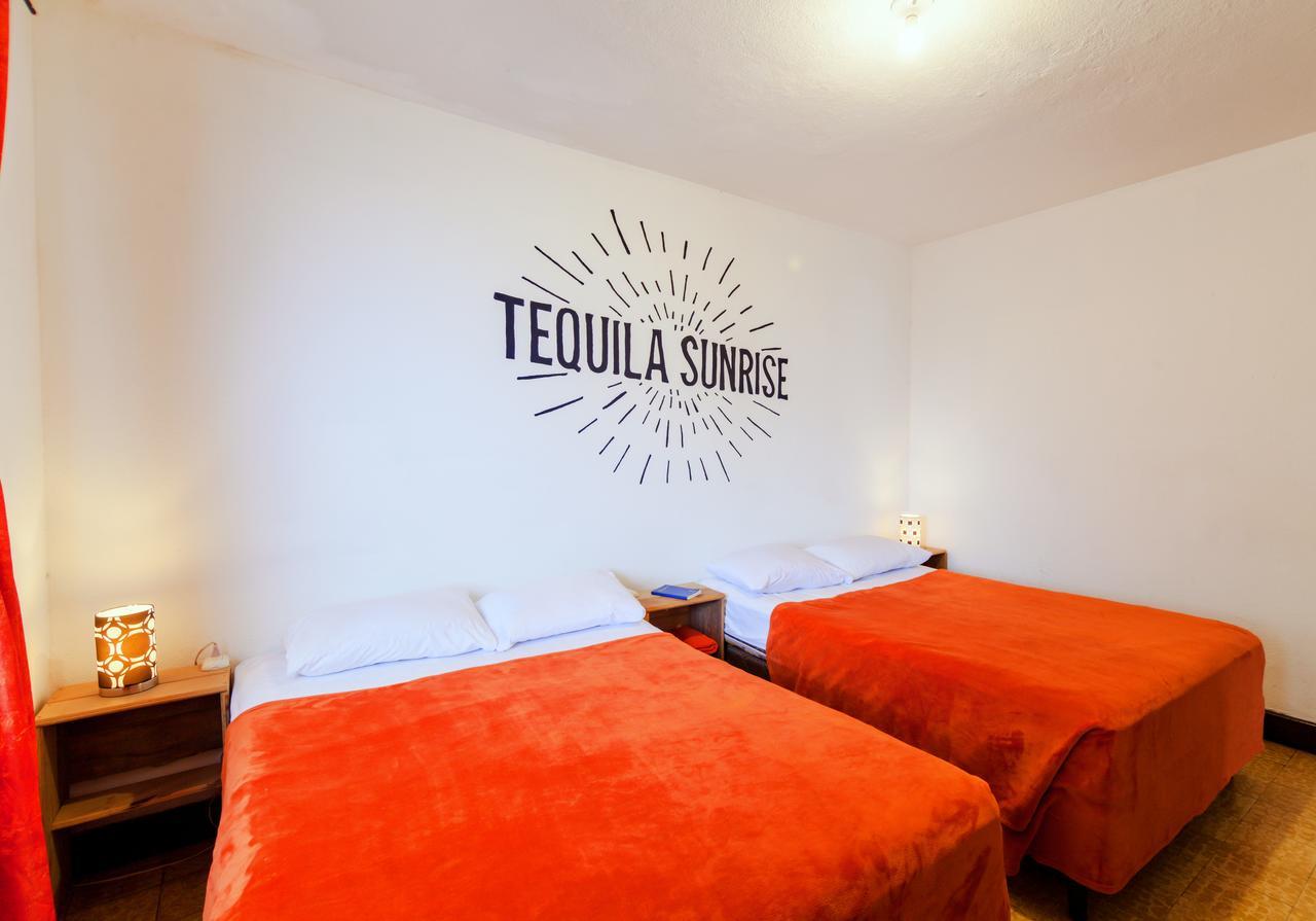 Albergue Tequila Sunrise *
